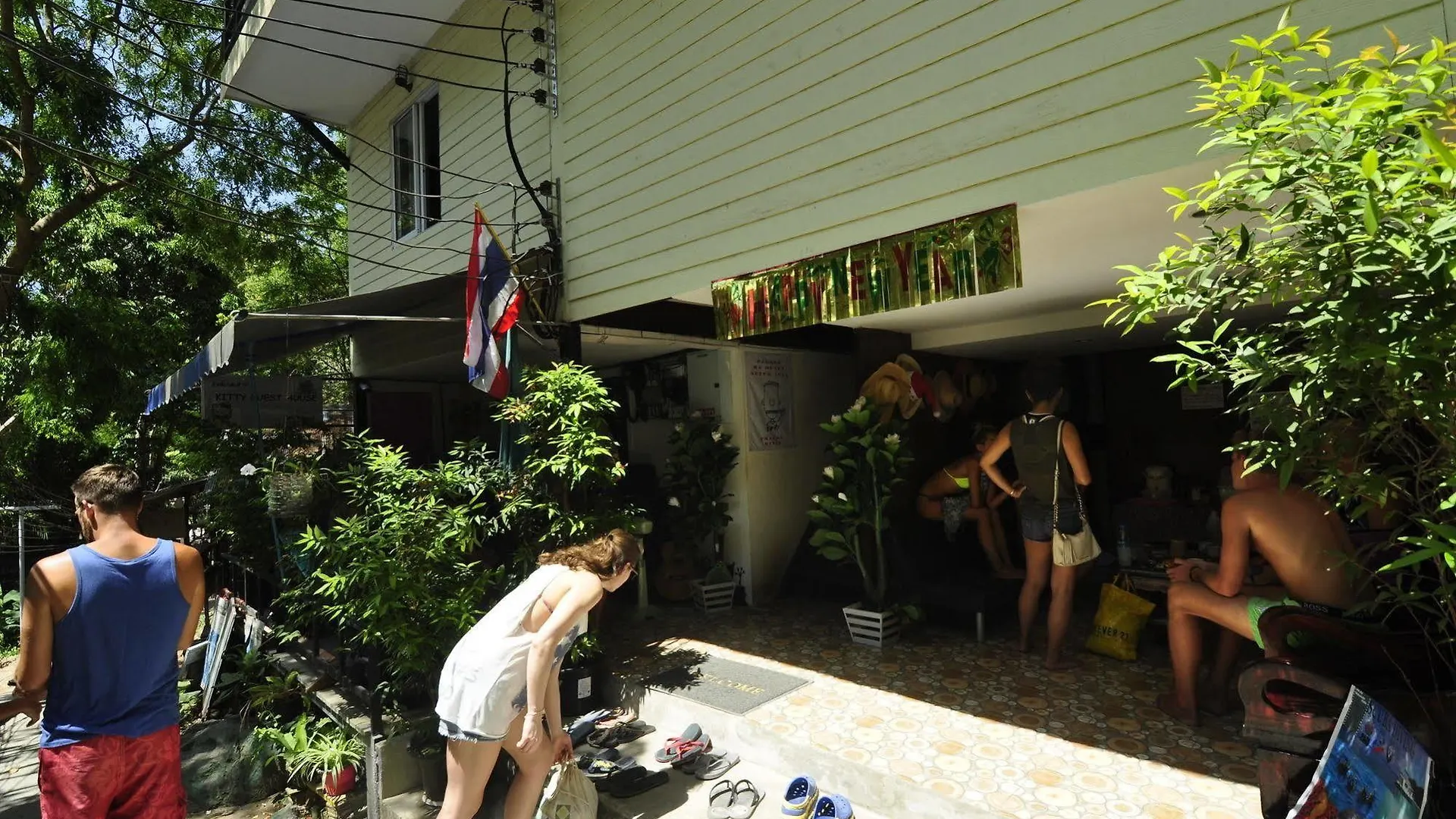 Kitty Guesthouse Phi Phi Don