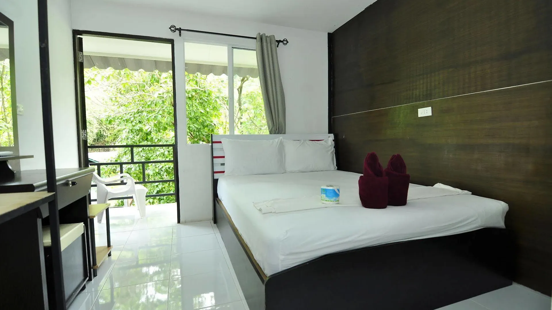 Hotel Kitty Guesthouse Phi Phi Don